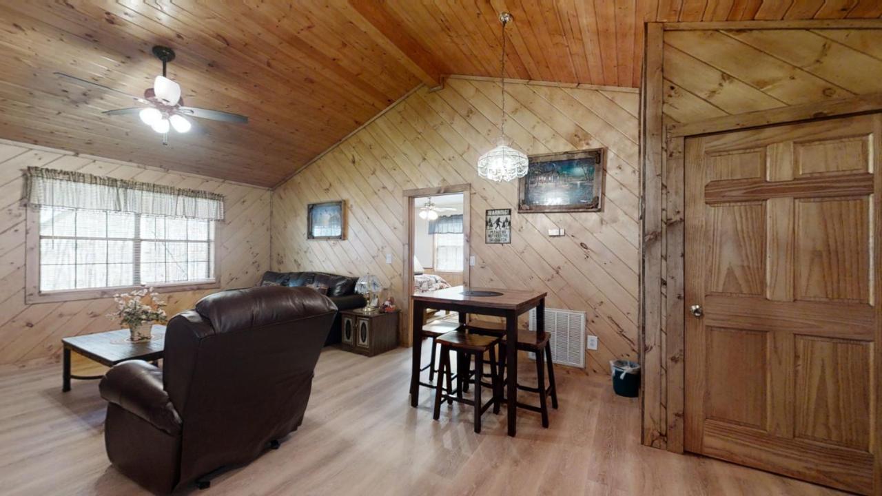 Little Mountain Hideaway Cabin Pigeon Forge Exterior foto